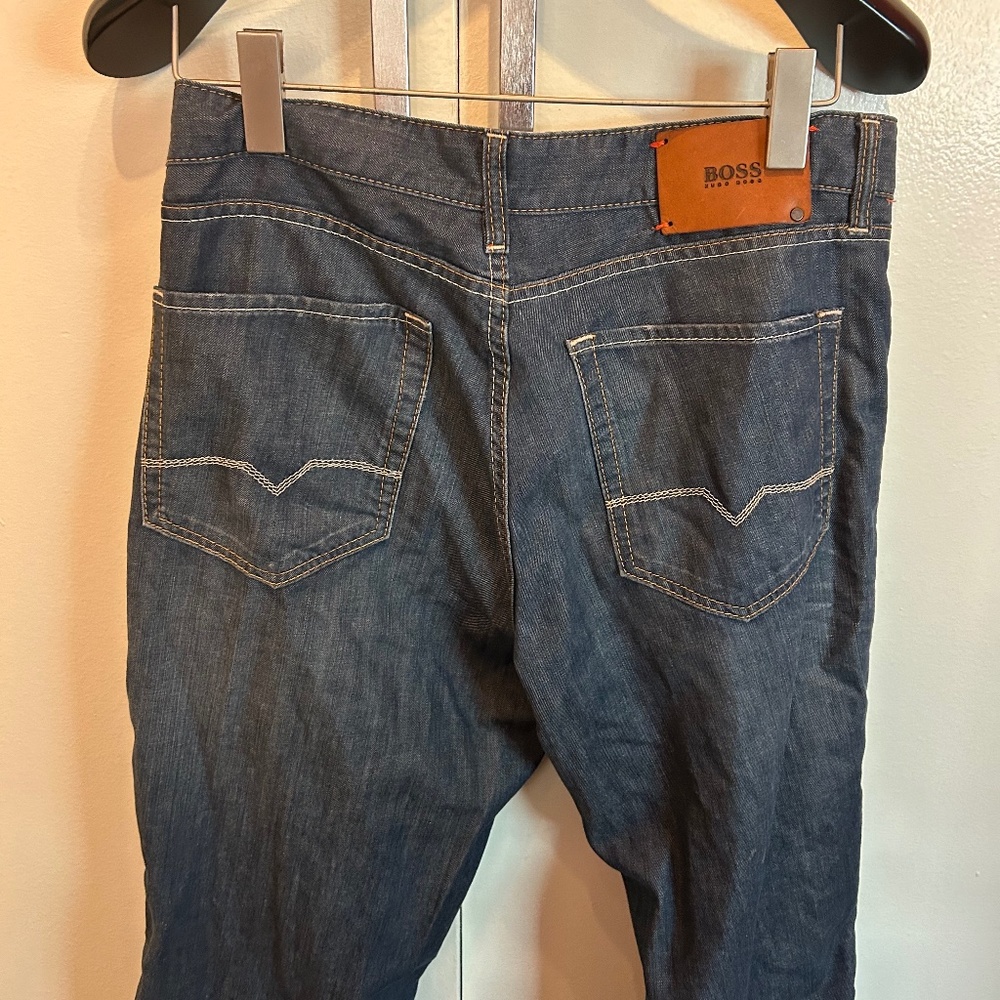 Hugo Boss Blue Straight/Relaxed Fit Jeans Fade Orange Stitch 36x30
